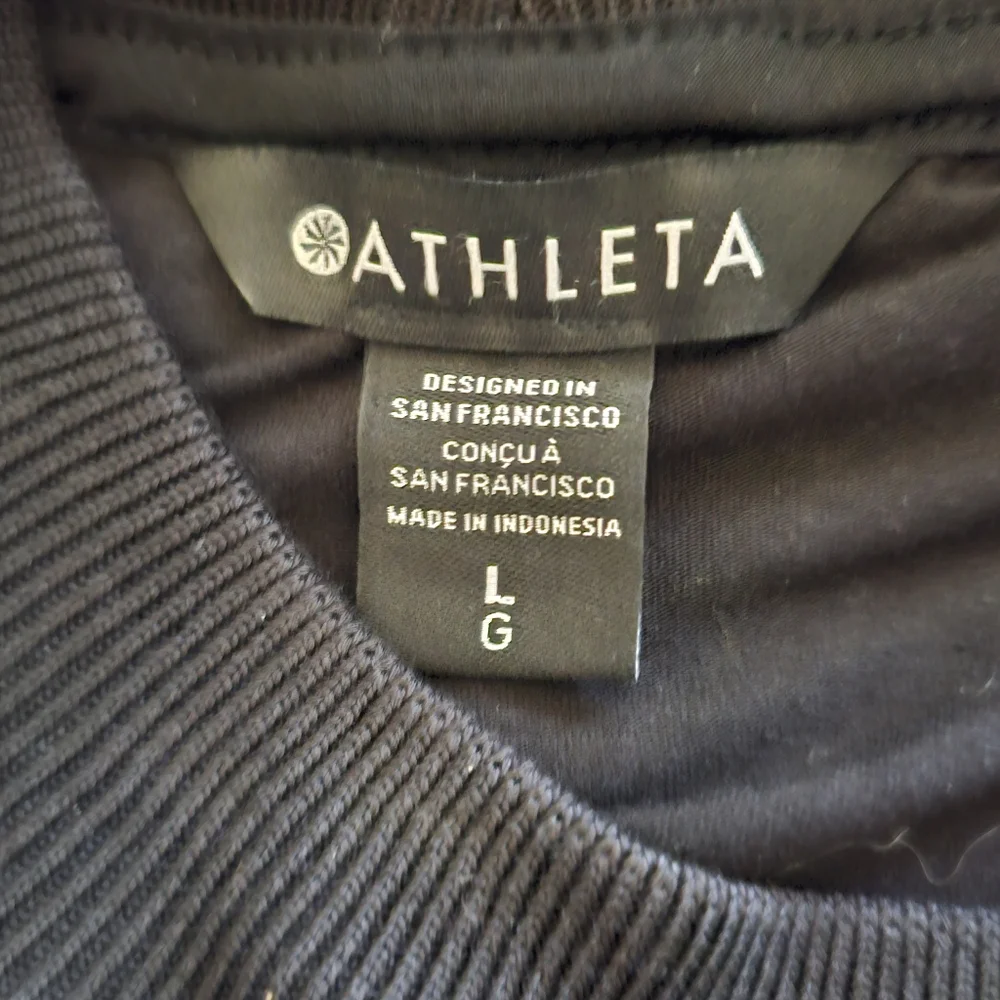 NWT Athleta Silk Hybrid Tee Black - Picture 6 of 10